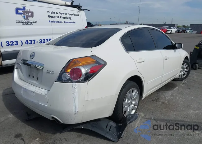 1N4AL2AP8CN468316: 44321786