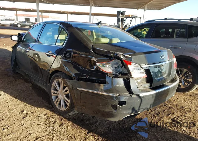 KMHGC4DD1EU260588: 44321820