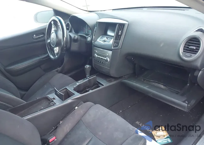 1N4AA5AP2CC858055: 44321901