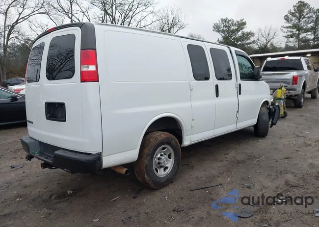 1GCWGAFG4K1368243: 44323009