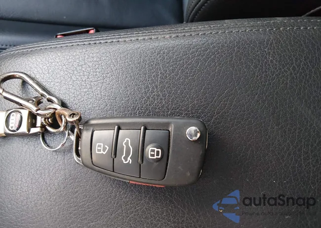 WAUJ8GFF6J1060150: 44323080