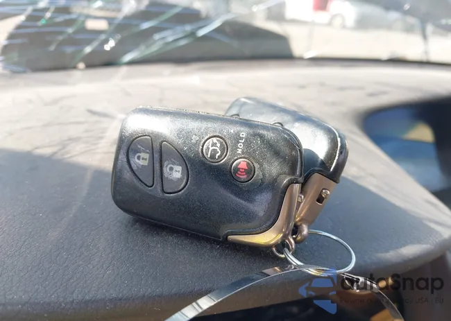 2T2ZK1BA6DC105405: 44323082