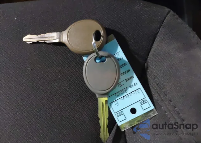 1C4BJWDG8FL753993: 44323108