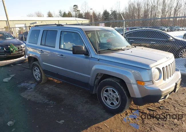 1C4NJPBB4ED740242: 44323115