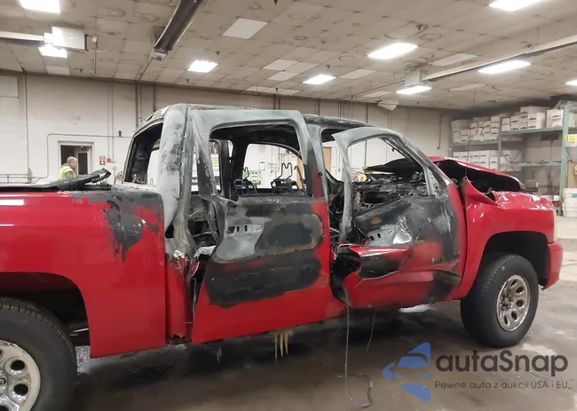 3GCRKSEA4AG207647: 44323160