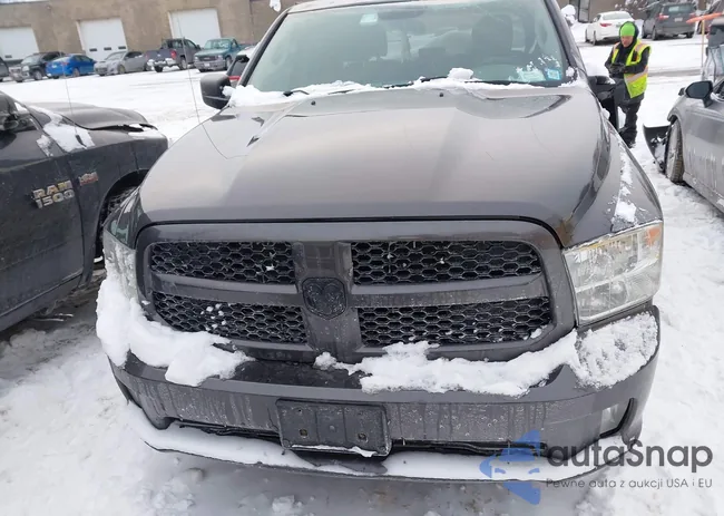 1C6RR7FT2JS193014: 44323198