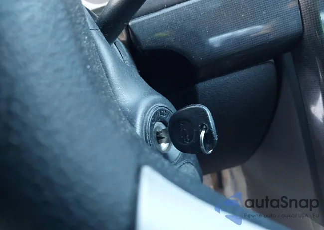 1G2AS18H097142047: 44323419