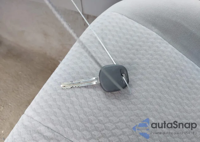 4T1BF3EK6BU729257: 44323422