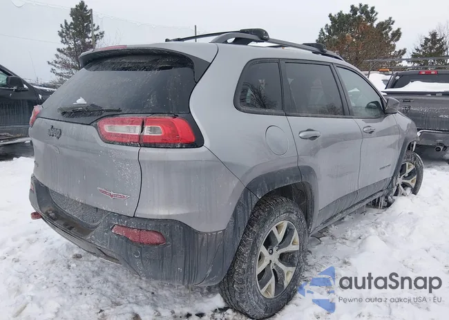 1C4PJMBB9JD559395: 44323454