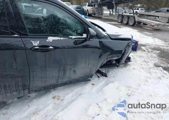 3C4NJDCBXNT101628: 44323474