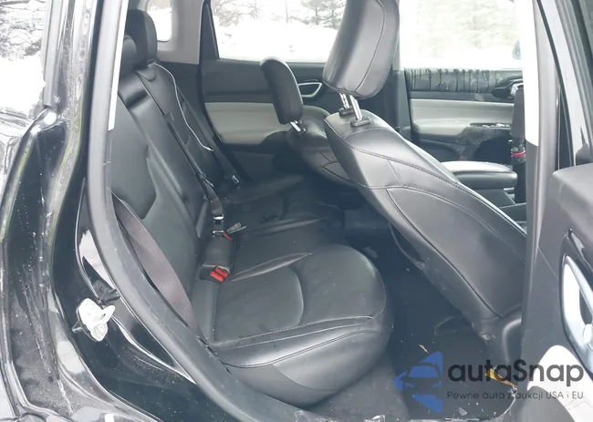 3C4NJDCBXNT101628: 44323474