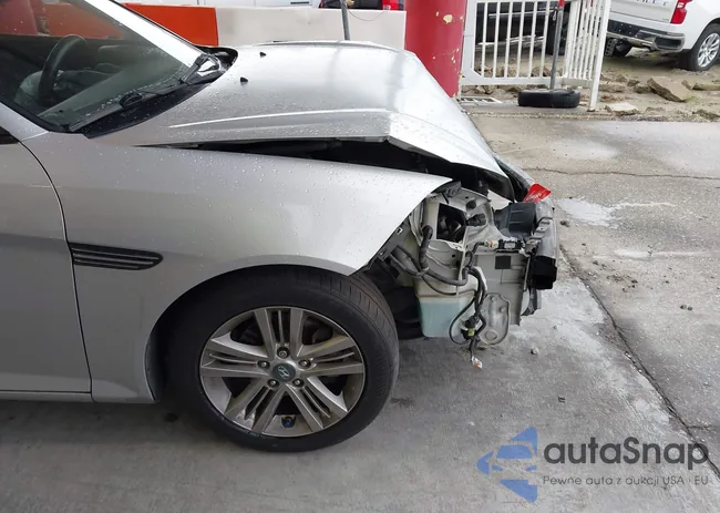 KMHHM66D68U295416: 44323476