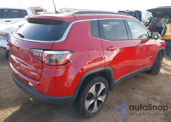 3C4NJCBB0JT102714: 44323495