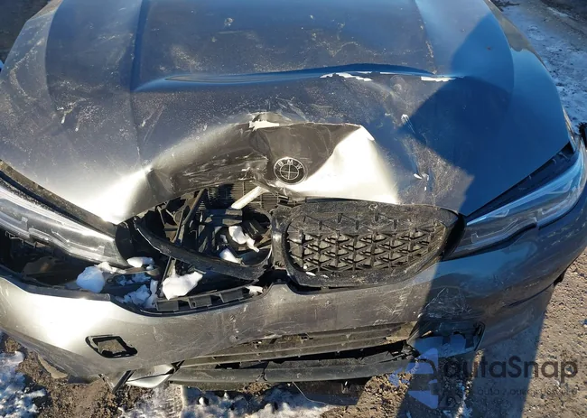 3MW5R7J0XM8C01576: 44323557