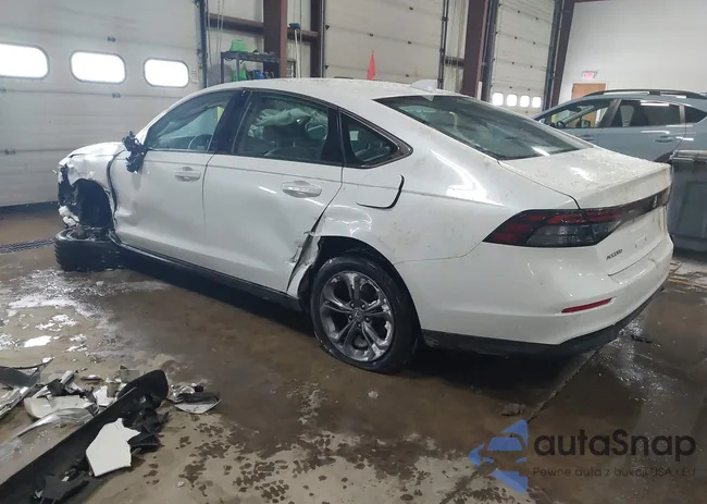 1HGCY1F38PA045559: 44322576