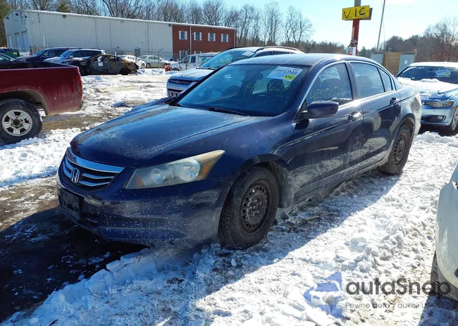 1HGCP2F32BA040116: 44322622