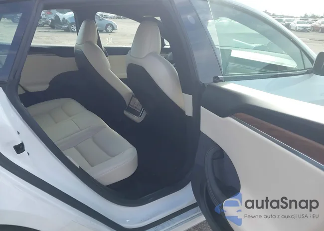 5YJSA1E5XMF440377: 44322629