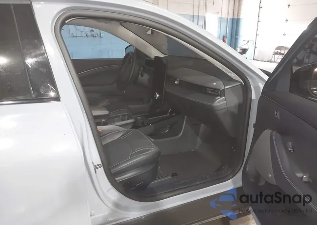 3FMTK3S5XSMA38266: 44322648