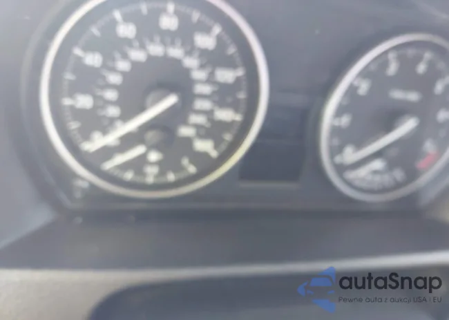 WBAVM1C57FV318245: 44322659