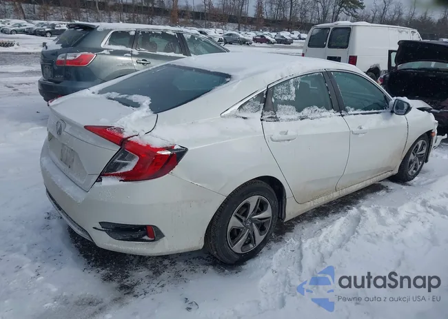 2HGFC2F68KH582177: 44322742