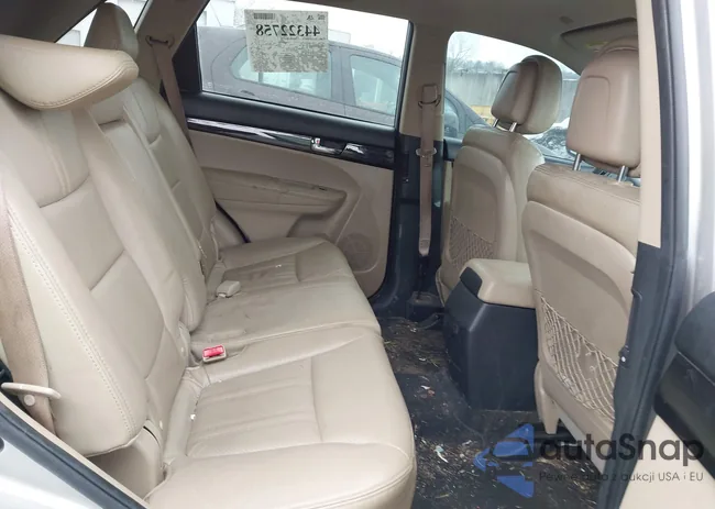 5XYKUDA28DG412591: 44322758