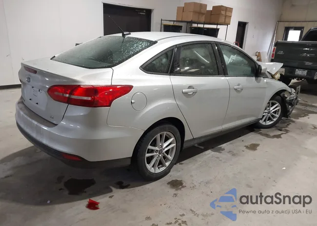 1FADP3F28JL265410: 44322784