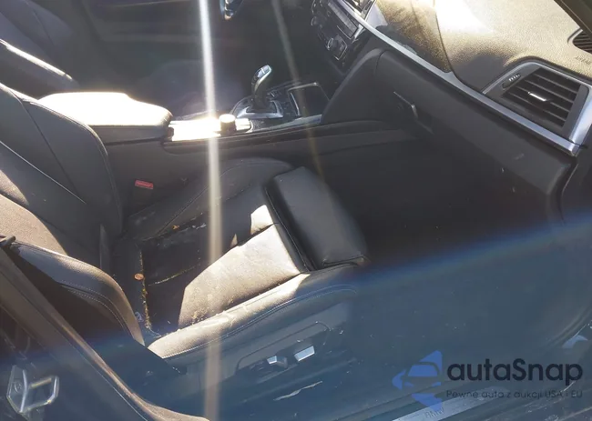 WBA8E3G57GNU01675: 44322792