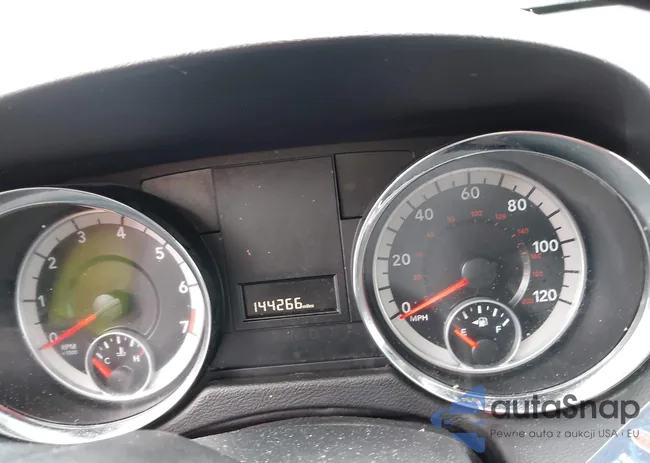 2C4RDGCG7ER105032: 44322887