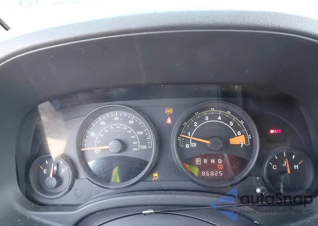 1C4NJCBA6ED764249: 44322964