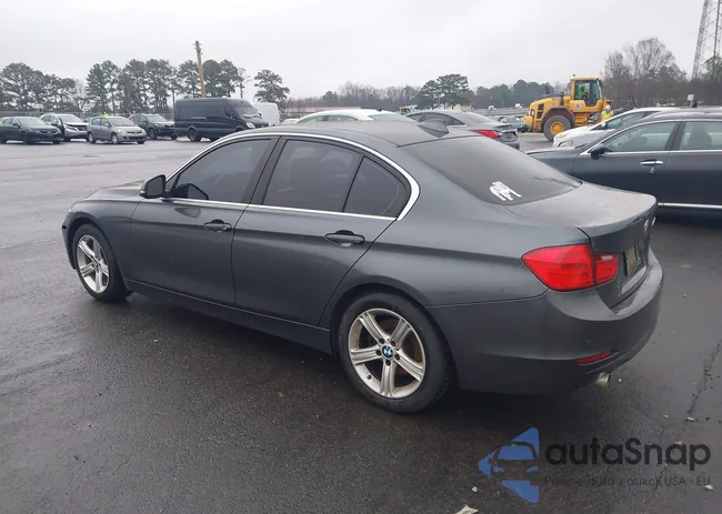 WBA3D3C59FK157658: 44323993