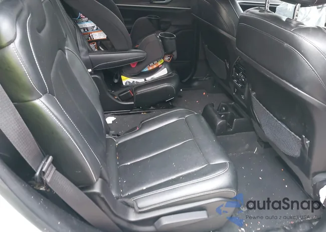 1C4RJKBG4R8924580: 44324008