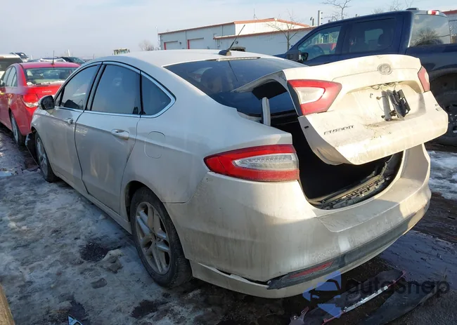 3FA6P0HR0DR155216: 44324047