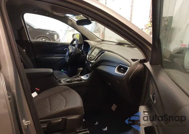 3GNAXJEV4JS588044: 44324100