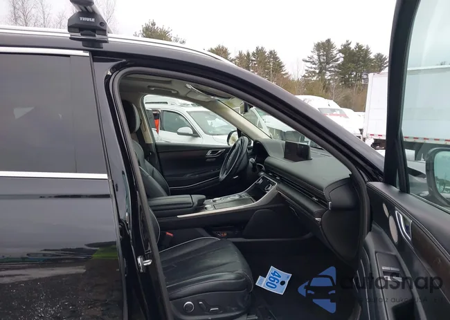 KMUHCESC9MU033167: 44324104