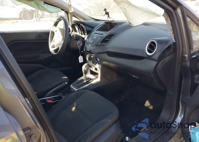 3FADP4BJ3JM138386: 44324128