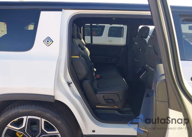 7PDSGCBPXSN057904: 44324153