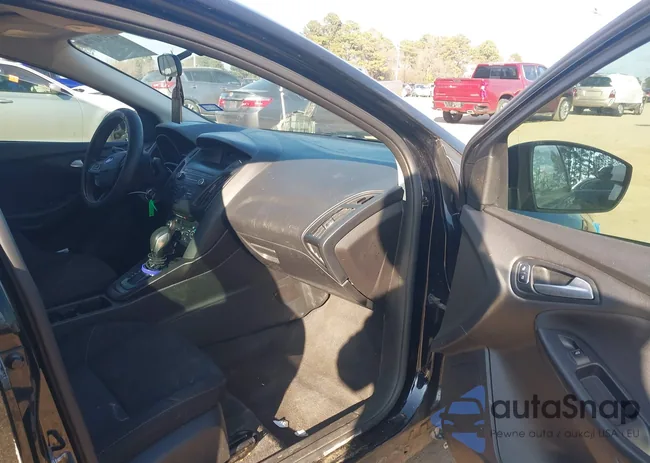 1FADP3FE4JL282568: 44324176