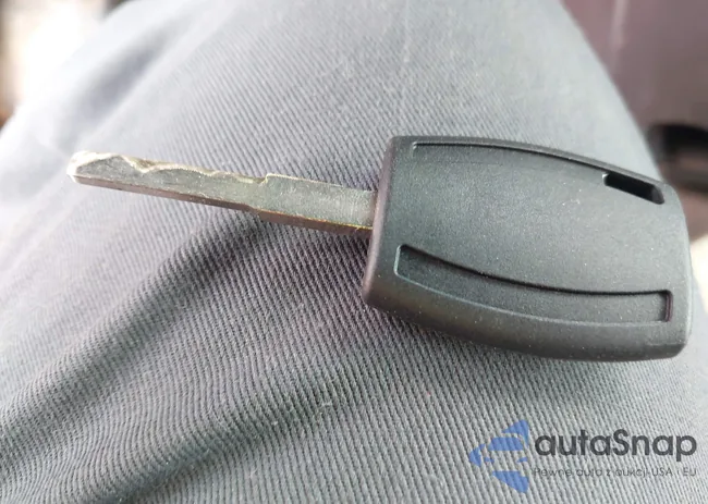 1FTNR1YG8FKA66974: 44324187