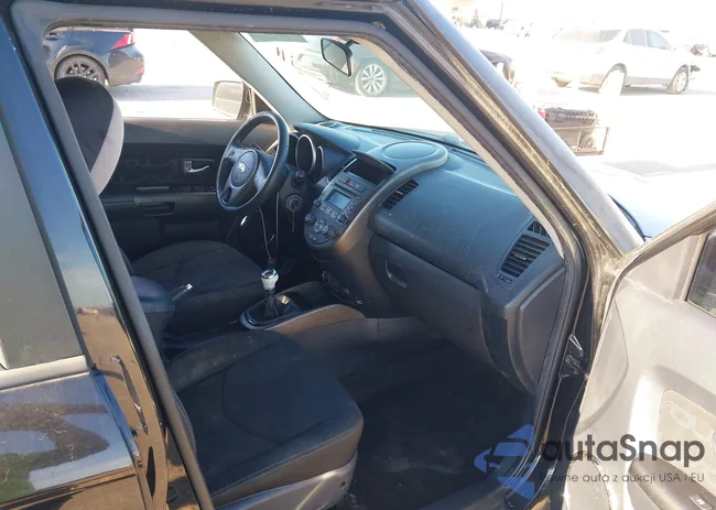 KNDJT2A67C7747181: 44324200