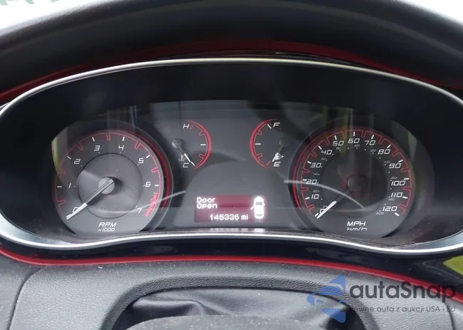 1C3CDFAA1GD606975: 44324244