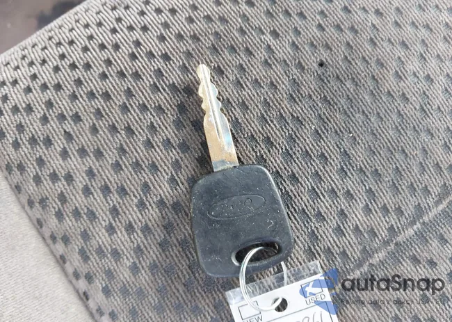 1FTRX17W93NA01383: 44324262