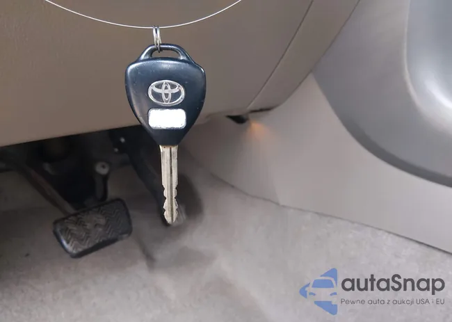 JTMBK31V685046087: 44324280