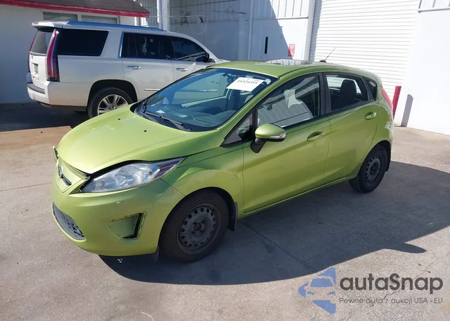 3FADP4EJ3DM176037: 44324355