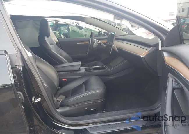 5YJ3E1ECXPF502775: 44324360