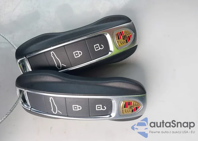 WP0AE2YA1SL045772: 44324465