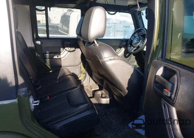 1C4HJWEG3GL222601: 44324468