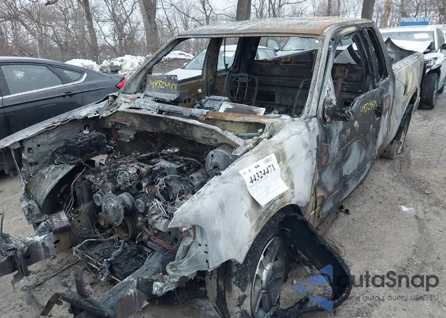 1FTRX12W58FB55629: 44324471