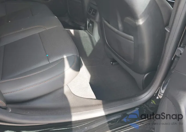 1G6DR5RW2S0105737: 44324482