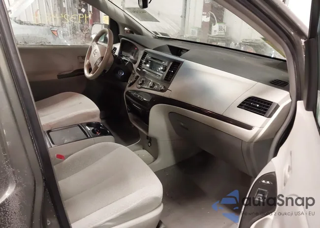 5TDKK3DC9BS098860: 44324568