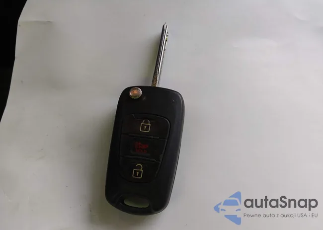 KNDPC3A27C7333878: 44323581